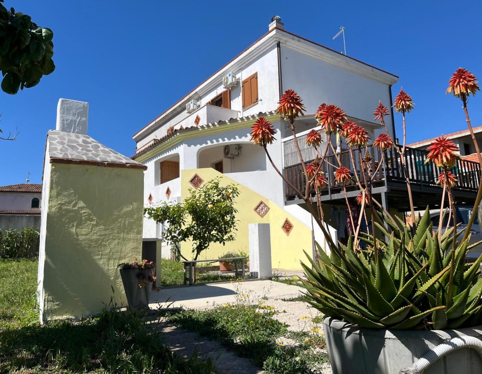 Casa Su Rimediu Βίλα Orosei Εξωτερικό φωτογραφία